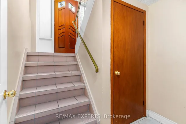 Additional image 19 of 40 Benrubin Dr