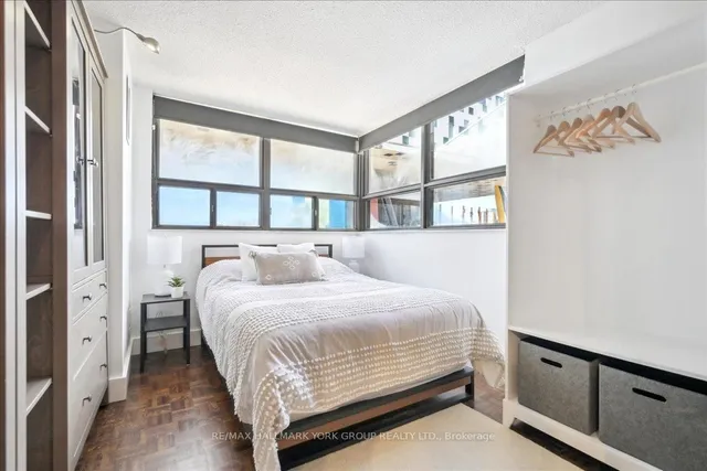 Additional image 23 of 73 Mc Caul St Unit 732