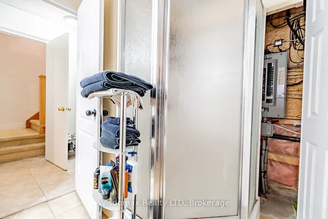 Additional image 38 of 31 Sunvale Pl Unit 5