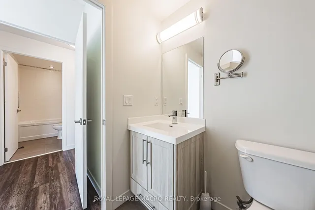 Additional image 19 of 2081 FAIRVIEW St Unit 812