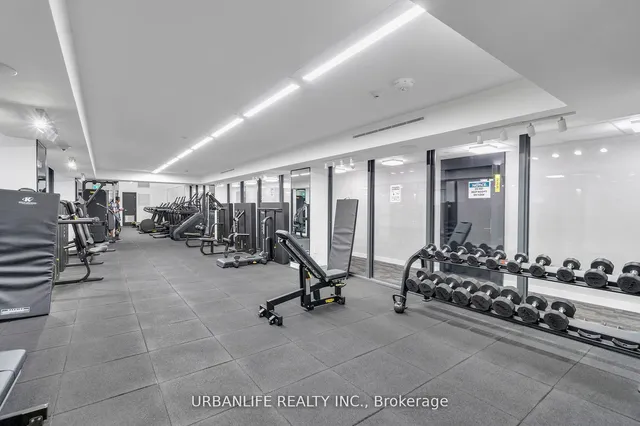 Additional image 19 of 158 Front St Unit 1404