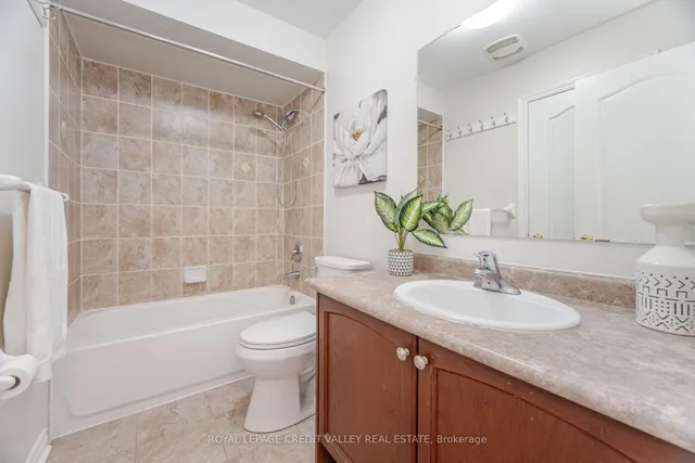 Additional image 34 of 19 Kirkhaven Way