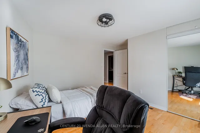 Additional image 32 of 3395 Cliff Rd Unit 102