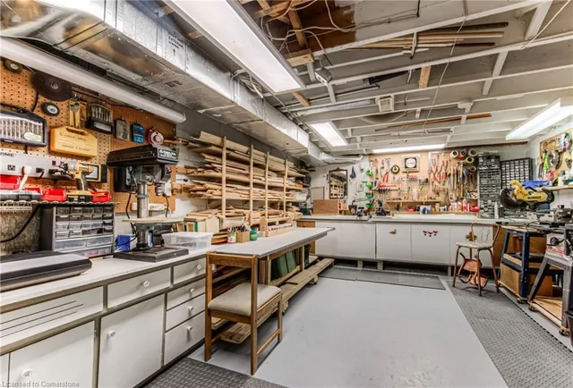 Additional image 33 of 173 Ripplewood Cres