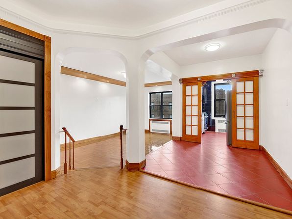 260 Ocean Pkwy, Brooklyn, NY