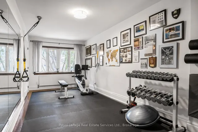 Additional image 29 of 28 Thompson Ave