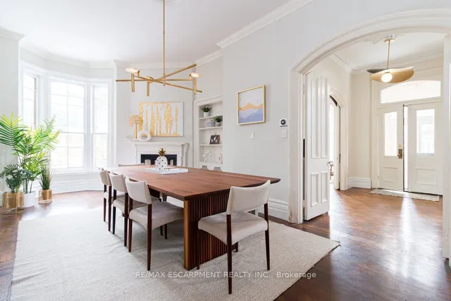 Additional image 30 of 293 Park St