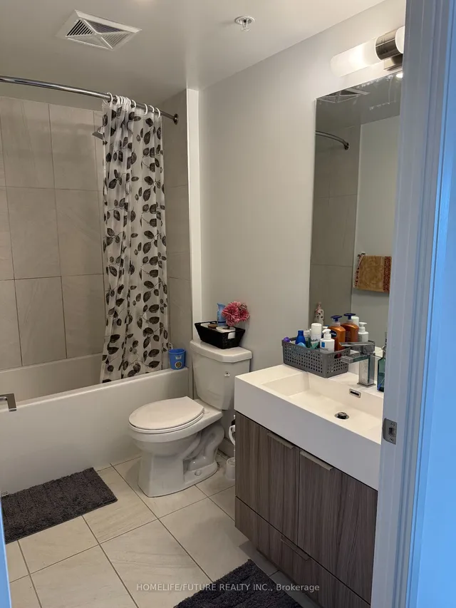 Additional image 18 of 30 Samuel Wood Unit 1310