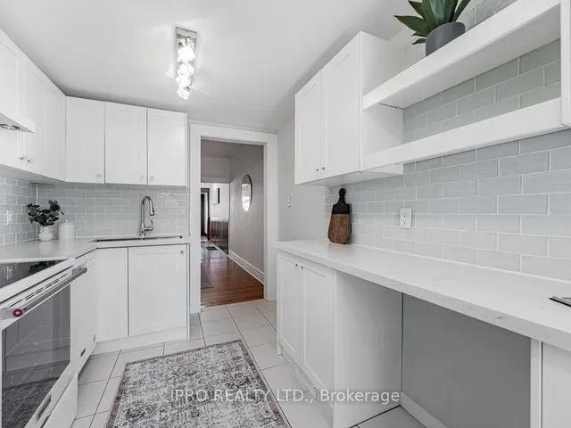 Additional image 20 of 239 Lumsden Ave