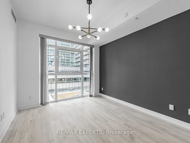 Additional image 9 of 251 Manitoba St Unit 433