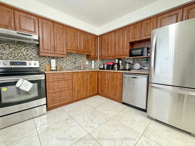 Additional image 7 of 900 Central Park Dr Unit 1