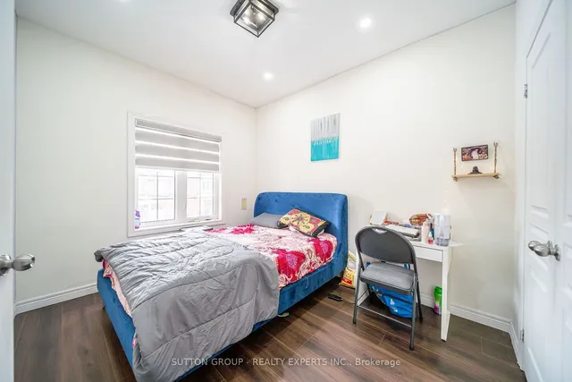 Additional image 25 of 50 Adventura Rd