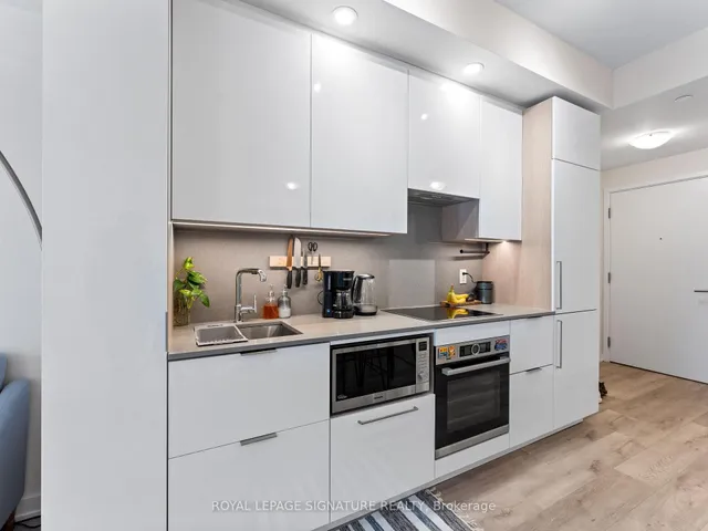 Additional image 12 of 28 Freeland St Unit 1306