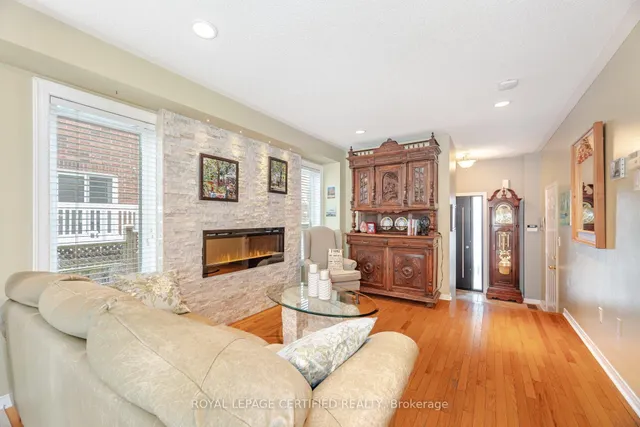 Additional image 7 of 70 Rivermere Crt