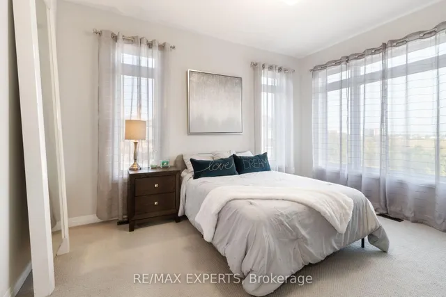 Additional image 27 of 12 Moorcroft Pl