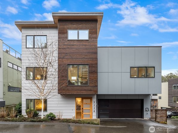 3228 SW Westbridge Place, Seattle, WA 98126
