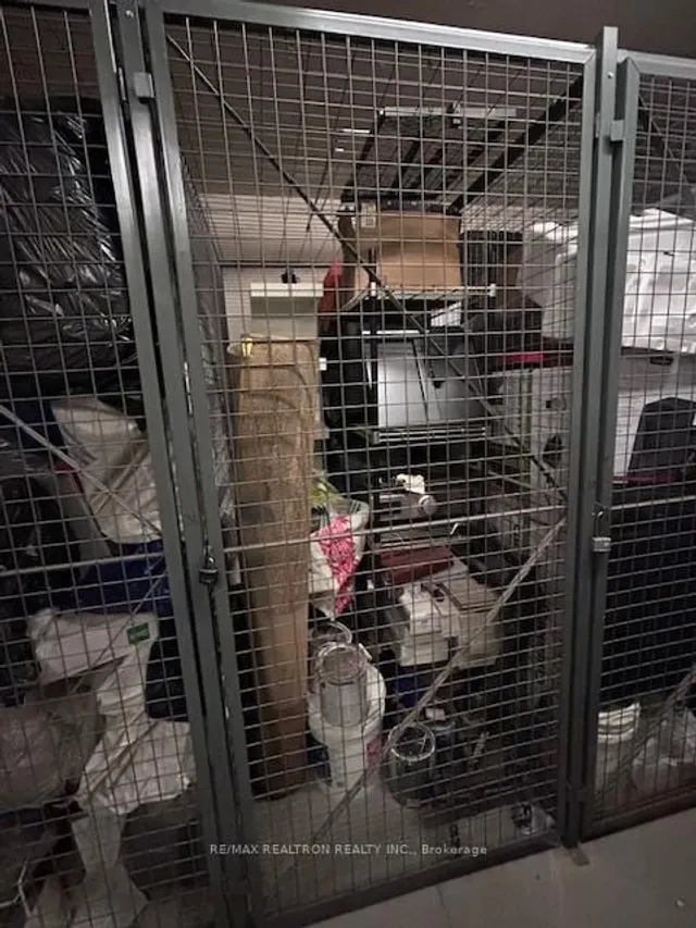 Additional image 29 of 9 Greenbriar Rd Unit 306