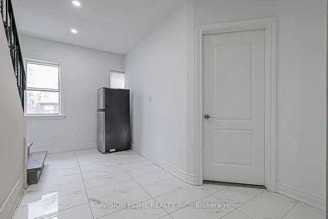 Additional image 11 of 82 Palmerston Ave
