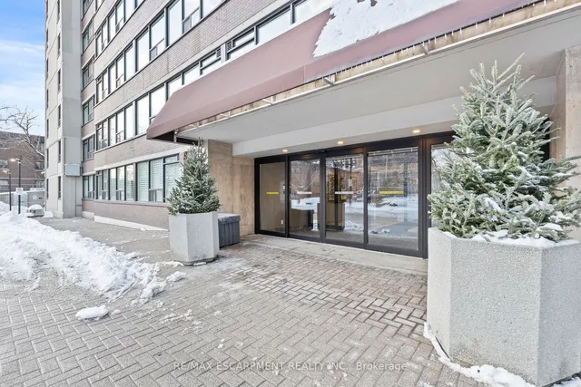 Additional image 3 of 120 Duke St Unit 805