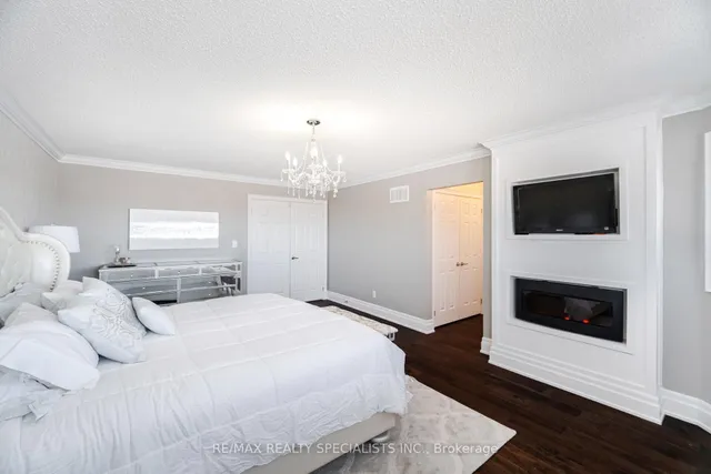 Additional image 22 of 122 Teal Crest Circ