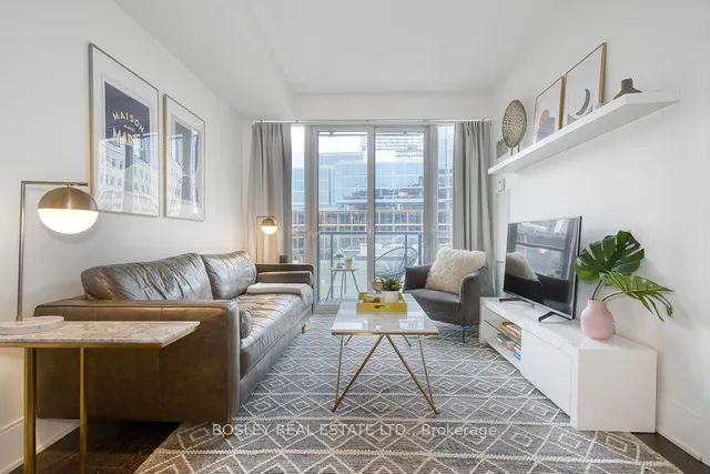 560 Front St Unit 519