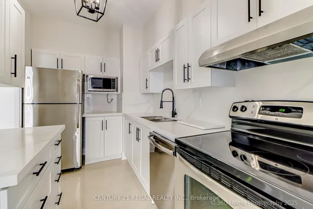 Additional image 2 of 5 Massey Sq Unit Ph06