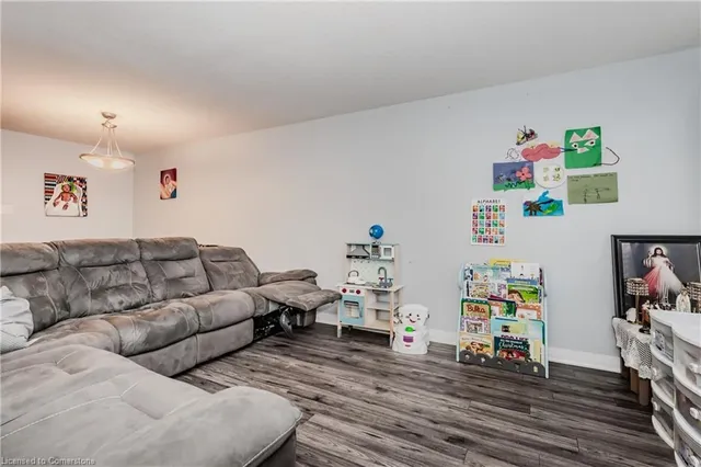 Additional image 6 of 1989 Ottawa St Unit 66H