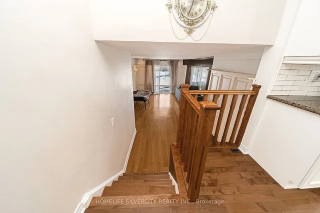 Additional image 20 of 27 Caldwell Cres