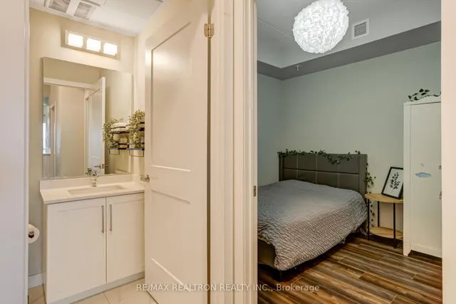 Additional image 24 of 15 Queen St Unit 1701