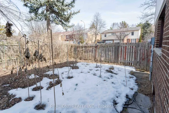 Additional image 44 of 136 Haven Hill Sq