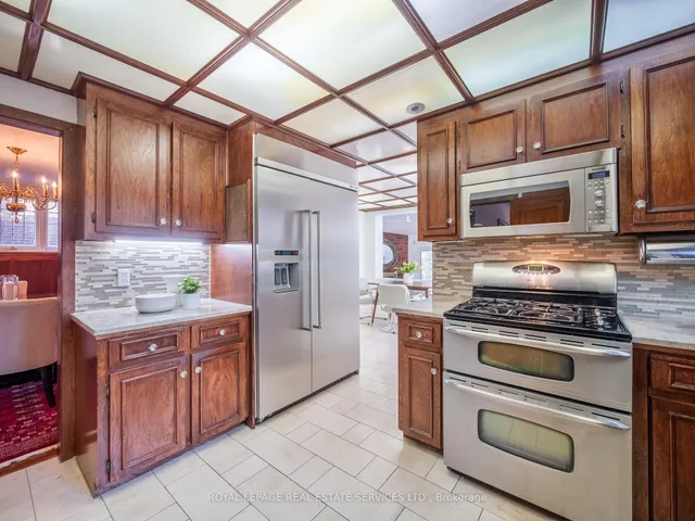 Additional image 9 of 71 Highbourne Rd