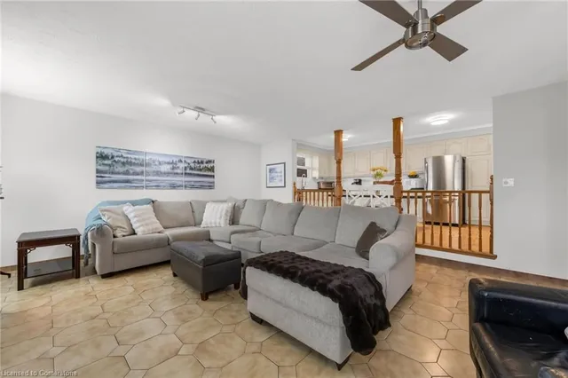 Additional image 11 of 3 Pavarotti Crt