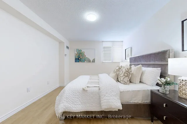 Additional image 26 of 812 Burnhamthorpe Rd Unit 706