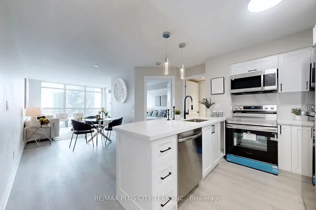 Additional image 7 of 18 Yonge St Unit 2507