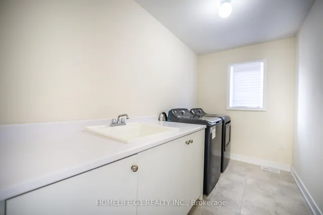 Additional image 33 of 1430 Wellwood Terr