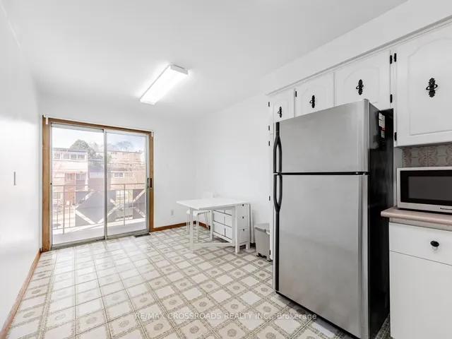 Additional image 17 of 87 Blake St