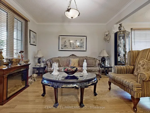 Additional image 8 of 526 Milverton Blvd