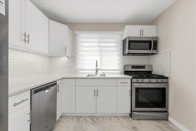 Additional image 11 of 392 East 43rd St