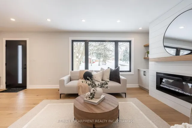 Additional image 12 of 11 James St