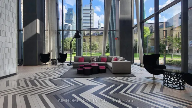 Additional image 4 of 1080 Bay St Unit 1205