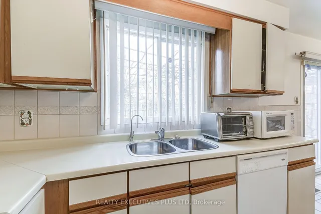 Additional image 22 of 206 Vodden St