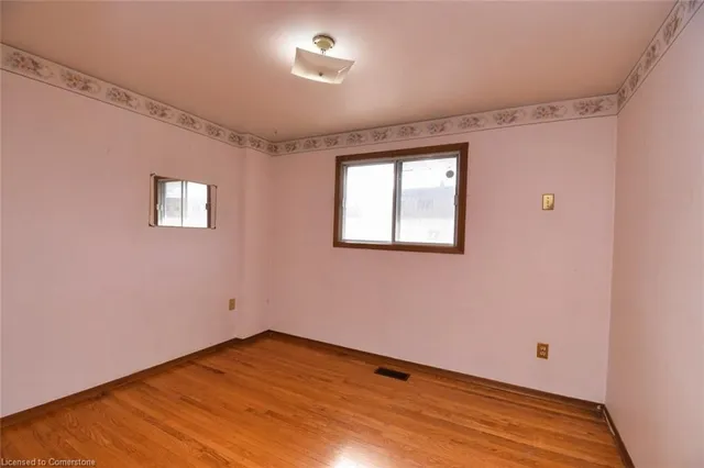 Additional image 26 of 22 Martingrove Dr