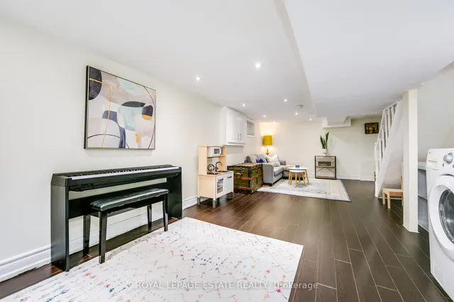 Additional image 26 of 102 Springdale Blvd