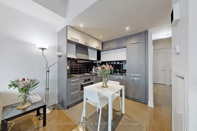 Additional image 5 of 8 The Esplanade St Unit 1111