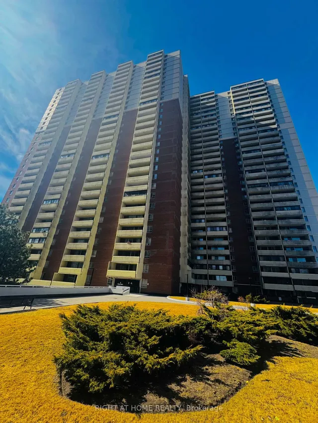 Additional image 3 of 1 Massey Sq Unit 1202