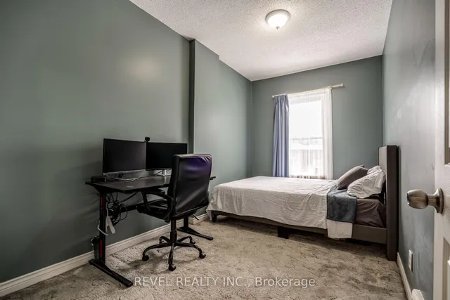 Additional image 33 of 51 Tisdale St