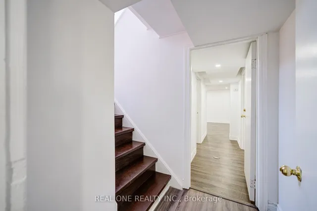 Additional image 26 of 1 Barwell Cres