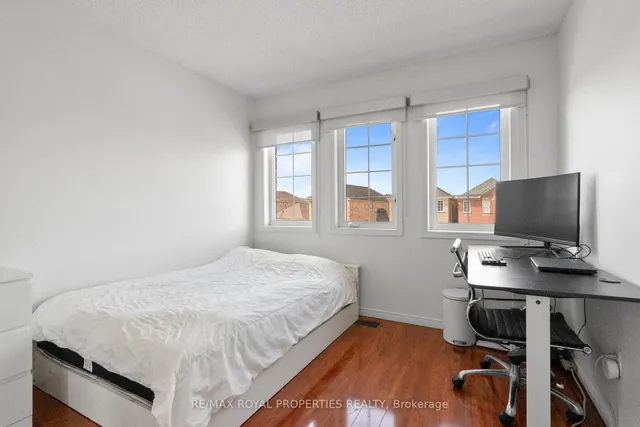 Additional image 18 of 17 Touchstone Dr