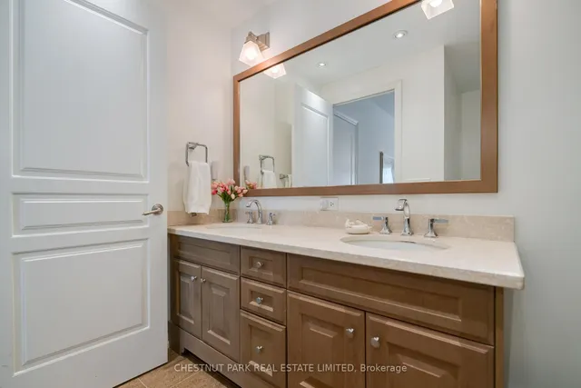 Additional image 17 of 21 Burkebrook Pl Unit 424