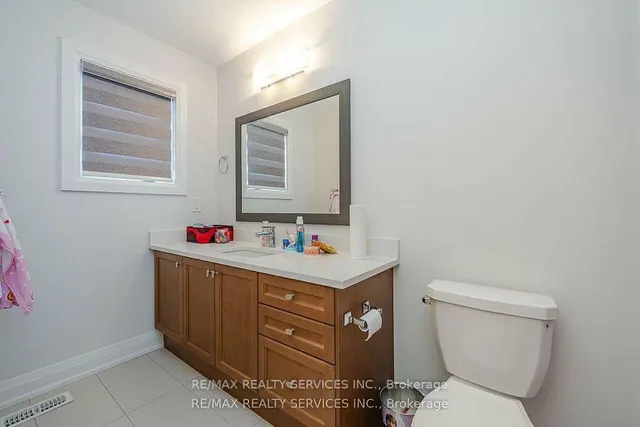 Additional image 27 of 63 Jazzberry Rd